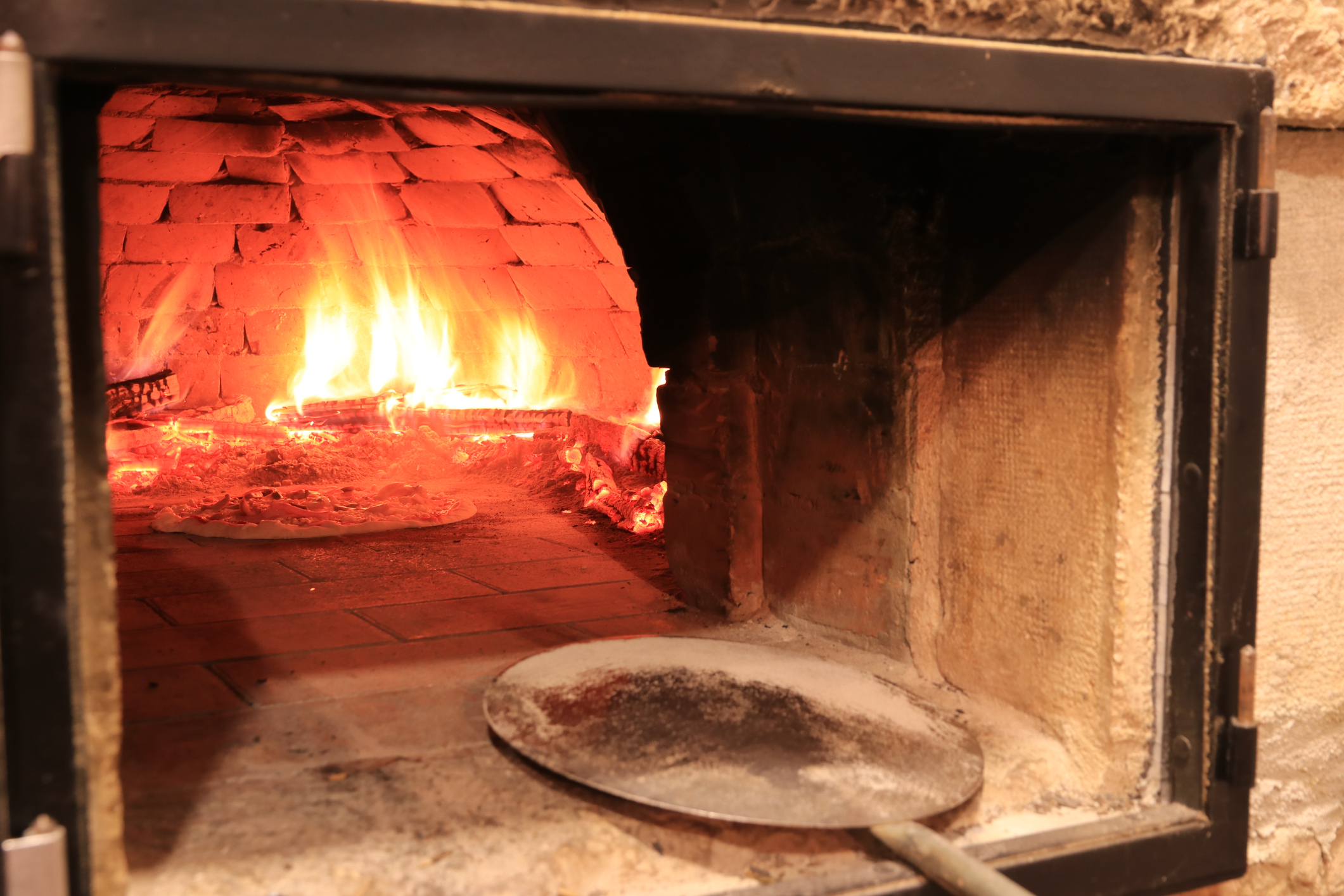 pizzas au feu de bois namur